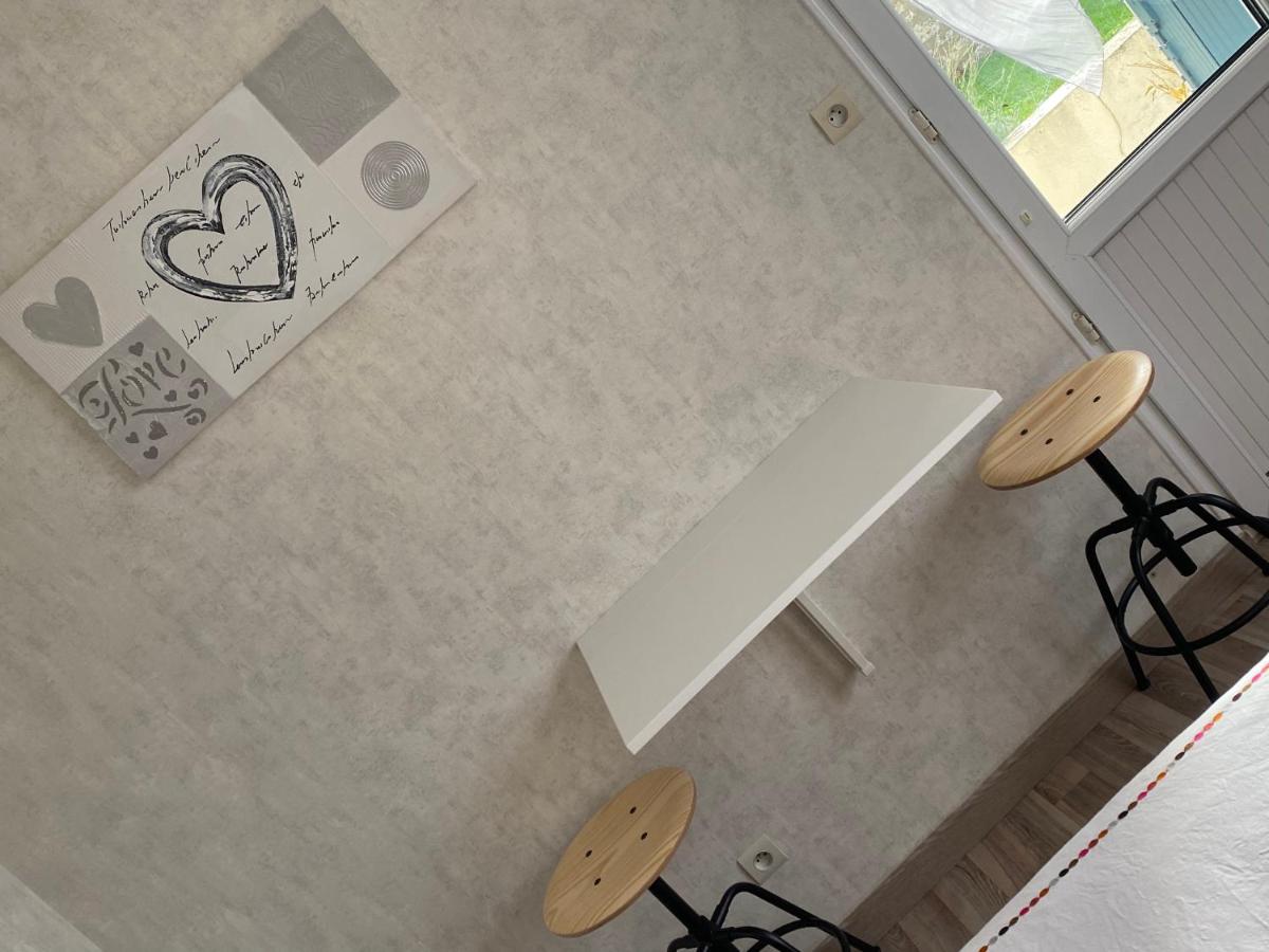 Chambre au bruand - Housity
