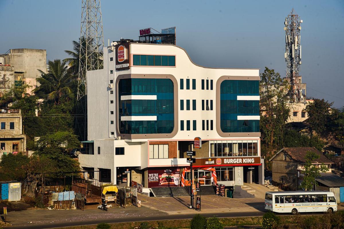Hotel Jurkis, Kolhapur - Housity