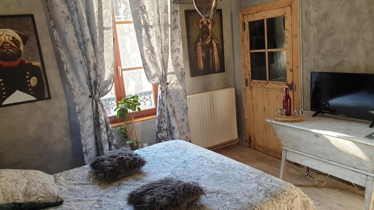 la maison porte bonheur - Housity
