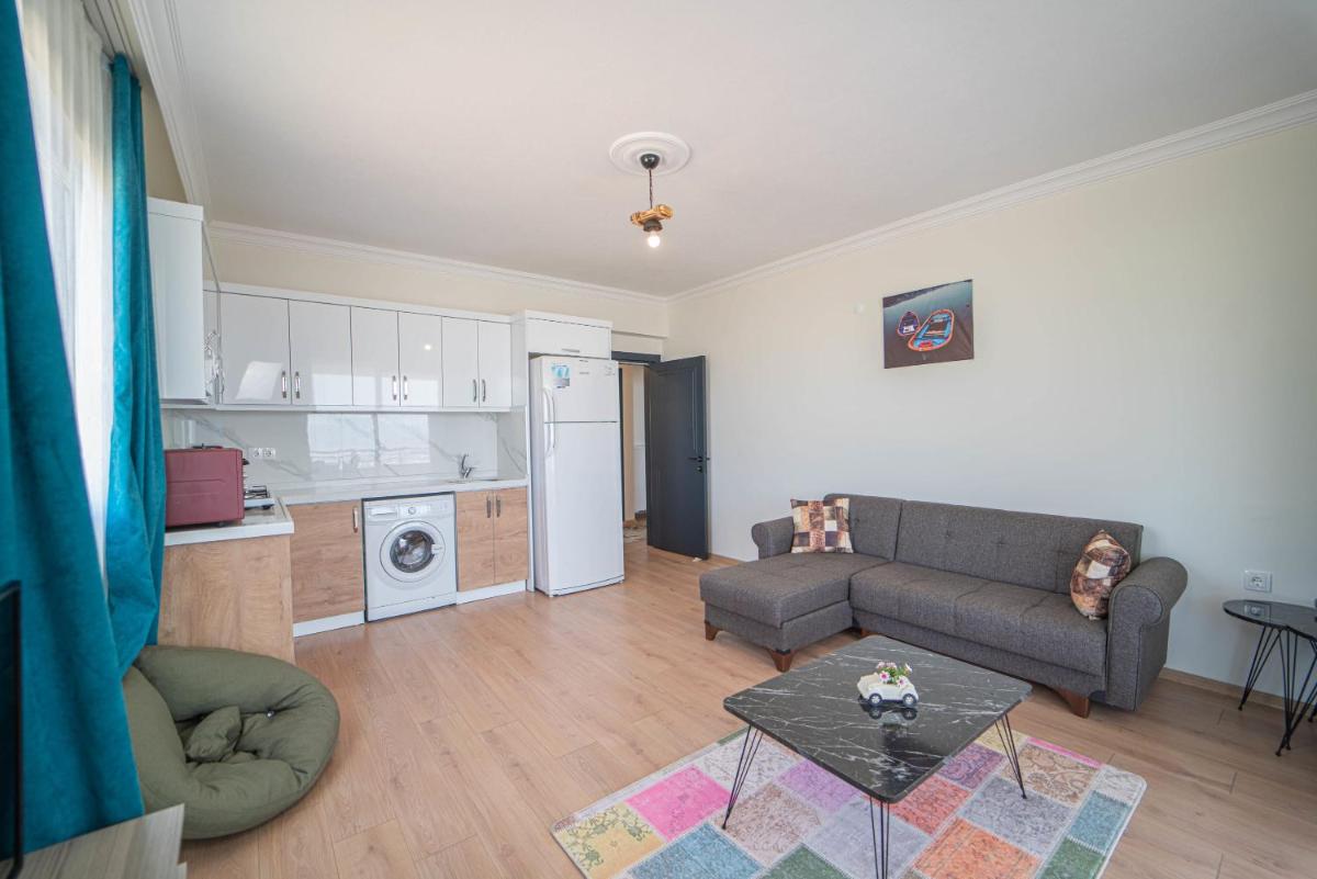 Suitetrails - Lovely Apartment with Fascinating View in Fethiye