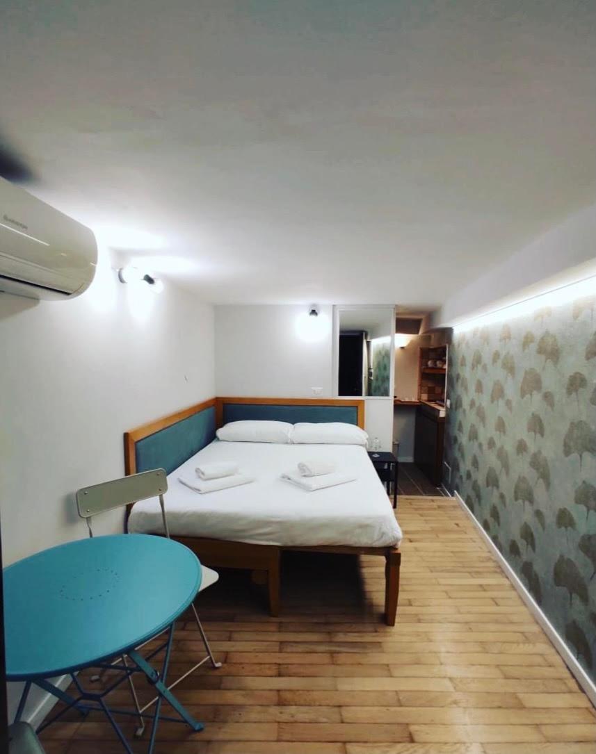 Pantheon Guest House - Housity