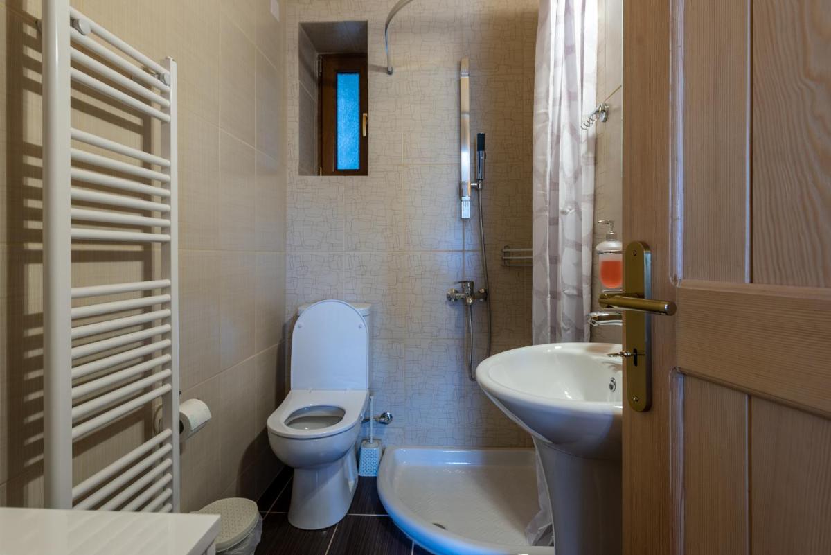 Pefkos House - Housity