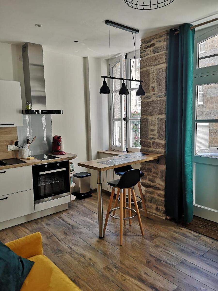 Haute ville : studio ravissant - Housity