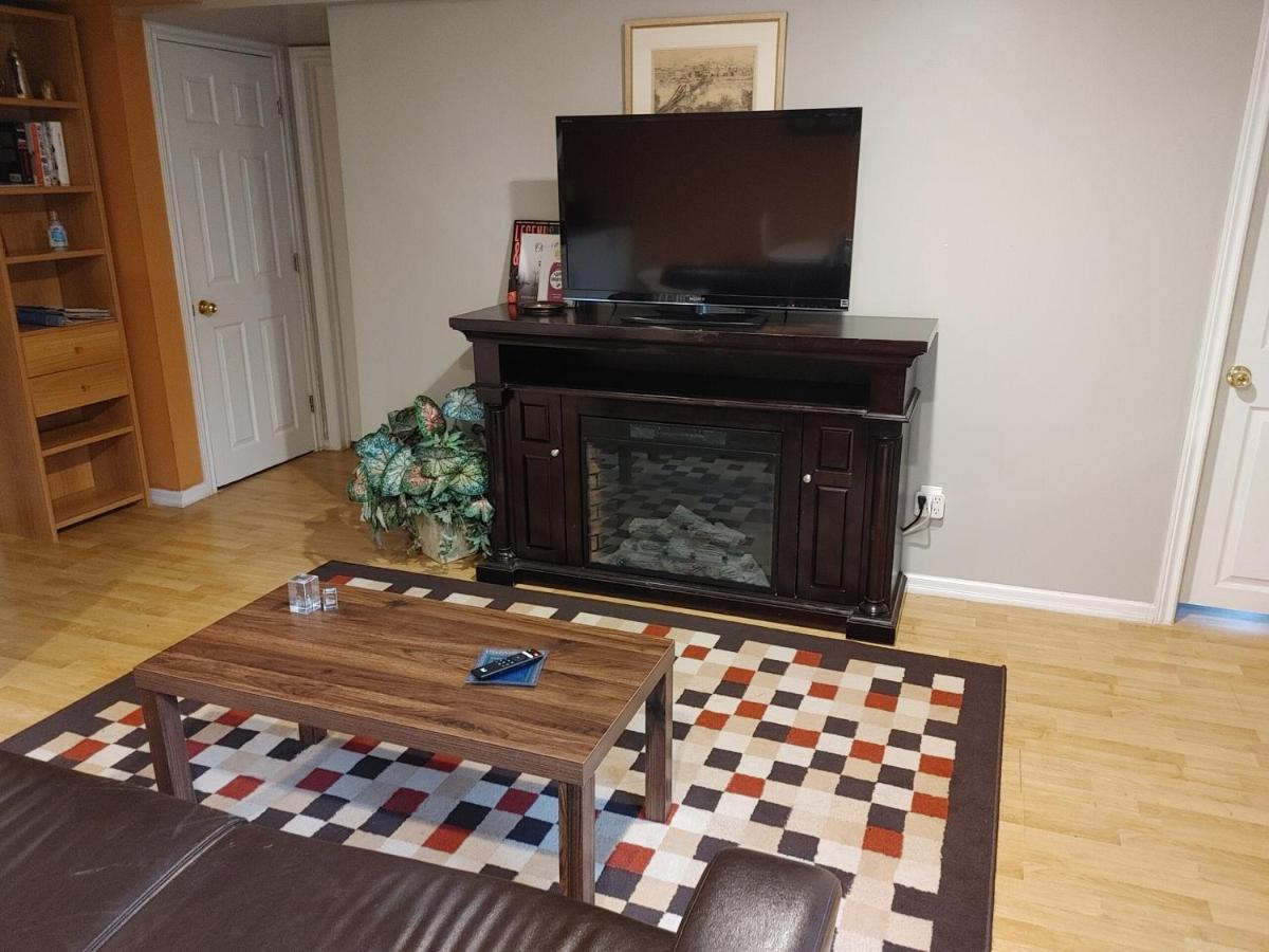 Cozy 2 Bedrooms place in the best area of Oshawa - Housity
