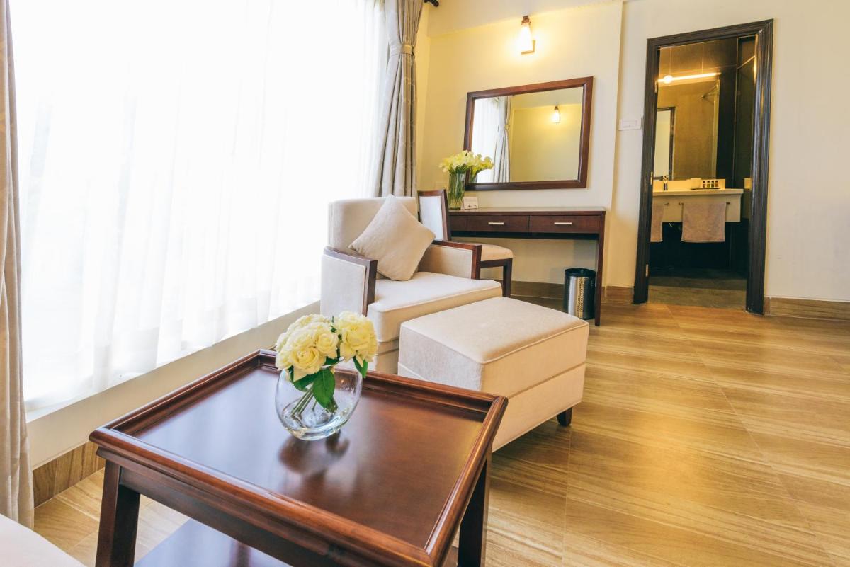 The Greenfields Resort and Convention - Housity