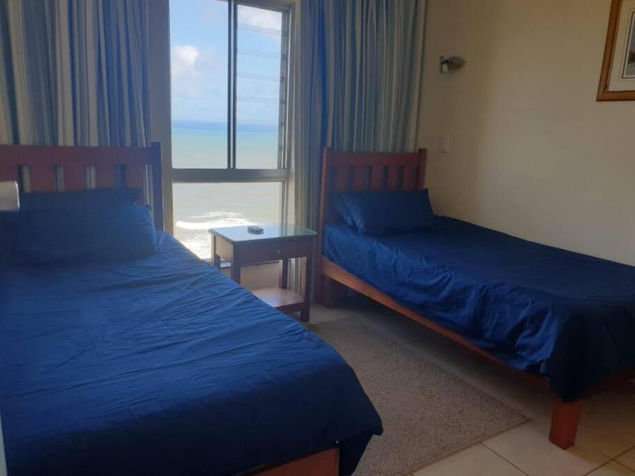 Suitetrails - Santana 904 beachfront apartment. Beautiful sea views