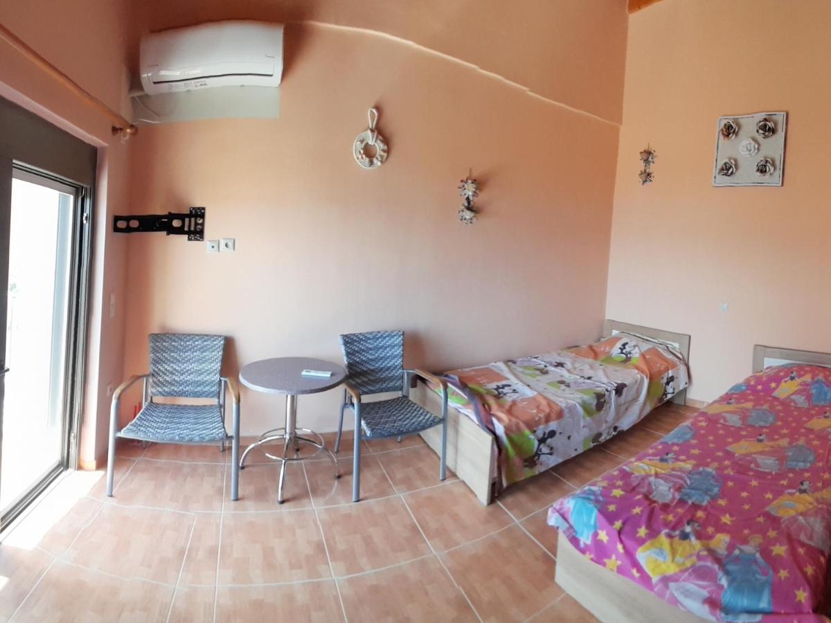 Stone Villa at Alyki Beach - Housity