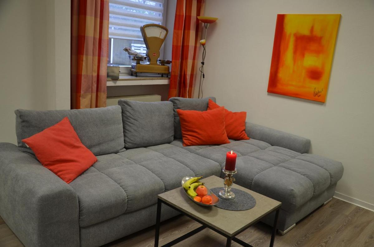 FEWO - ZurBank - - Housity