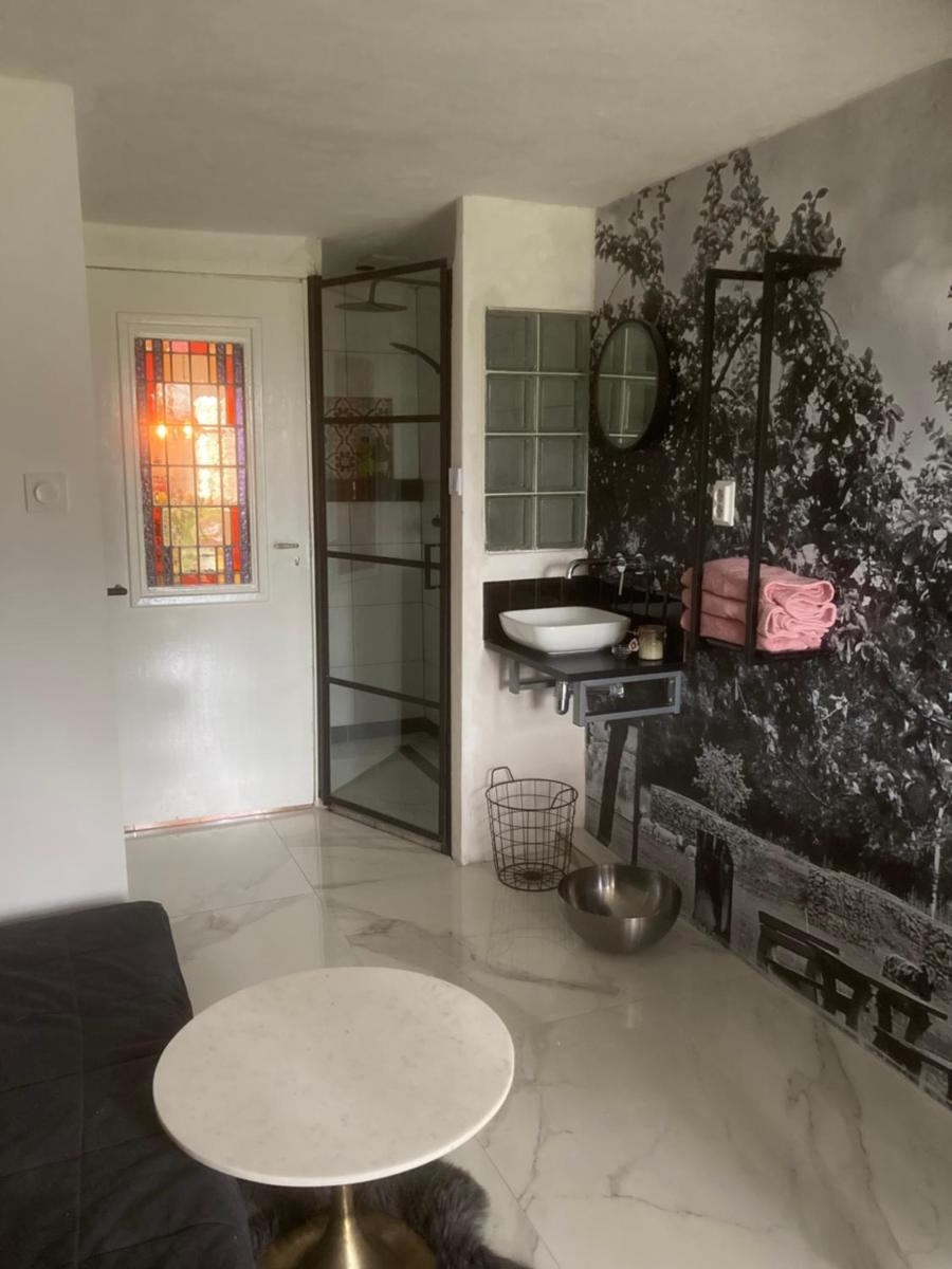 B&B Bij Bijnen - Housity