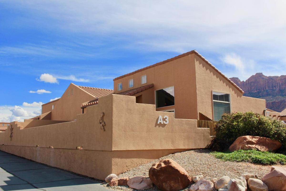 Arches Abode #A3 - Housity