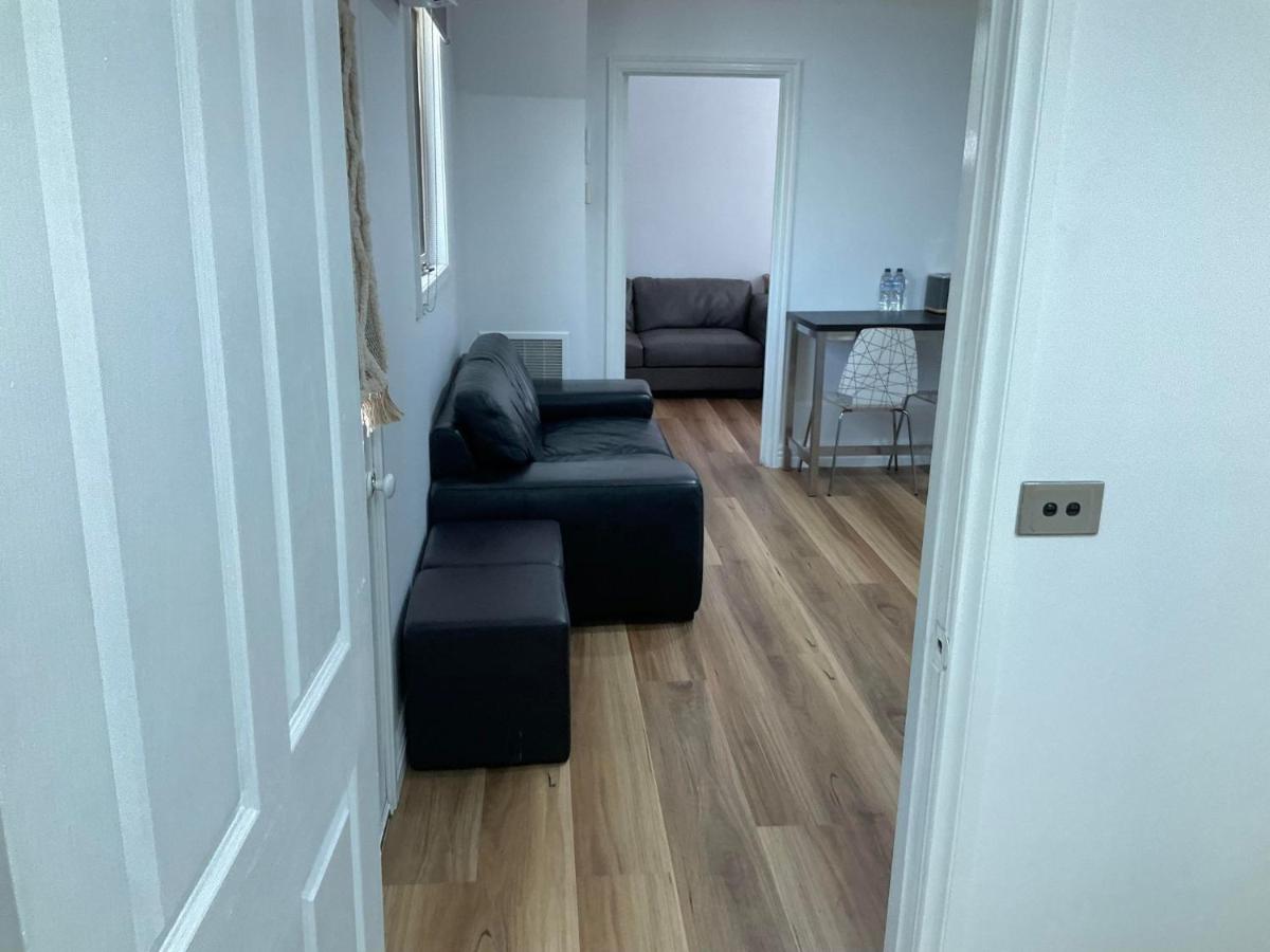 Oakleigh Private unit - Housity
