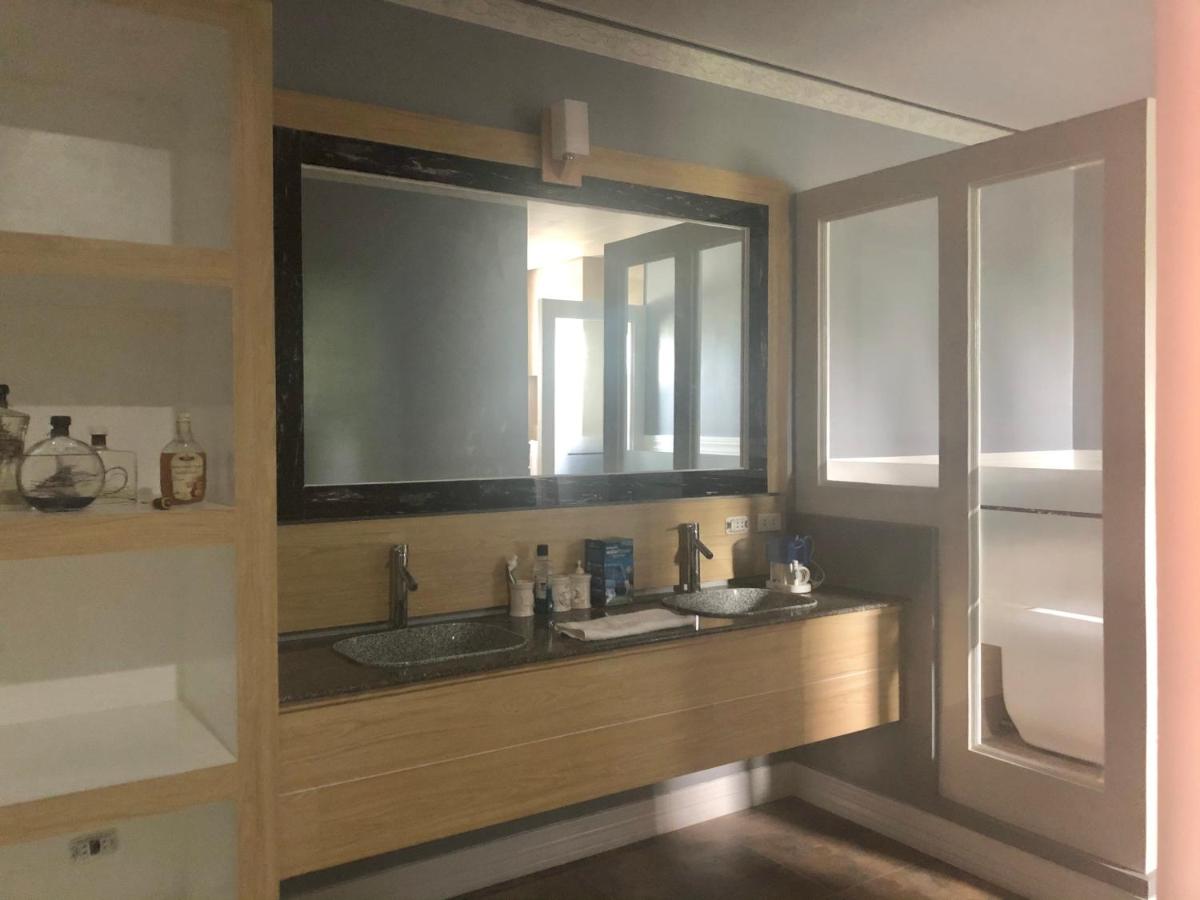Seacliff Suites Hotel and Resort - Housity