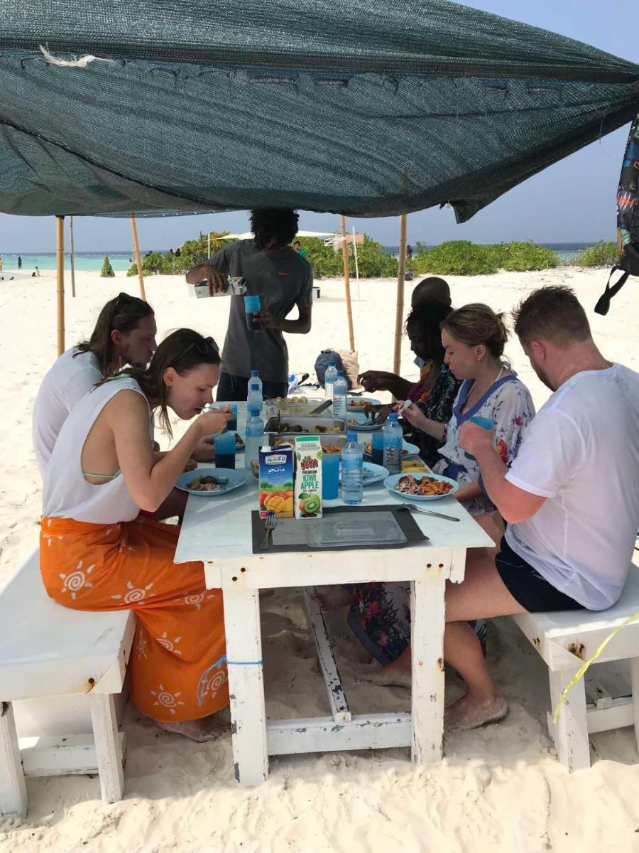 Vilu Thari Inn Maldives - Housity