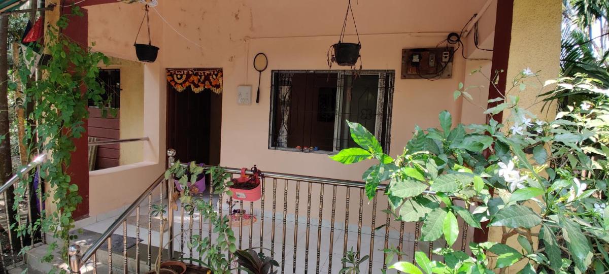 Cheerful Villa at Chaul Alibag Near Revdanda and Nagav Beach - Housity