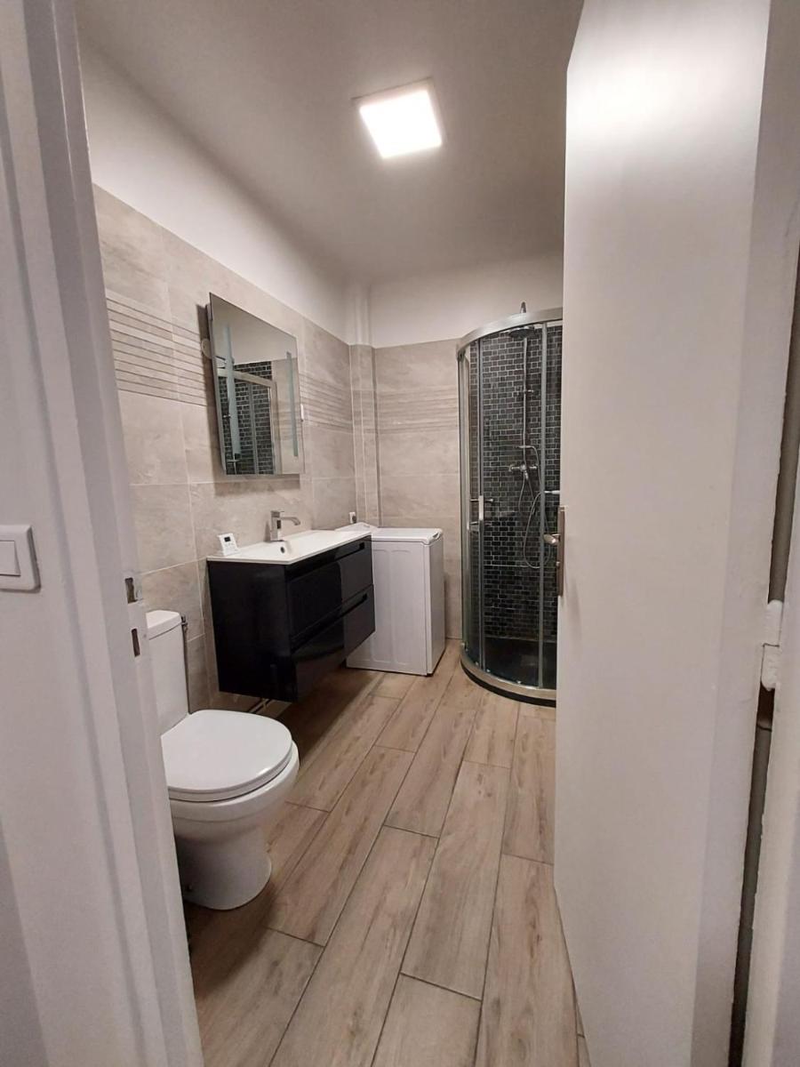 Bel appartement 2 pièces, sortie de métro ligne 8 - Housity