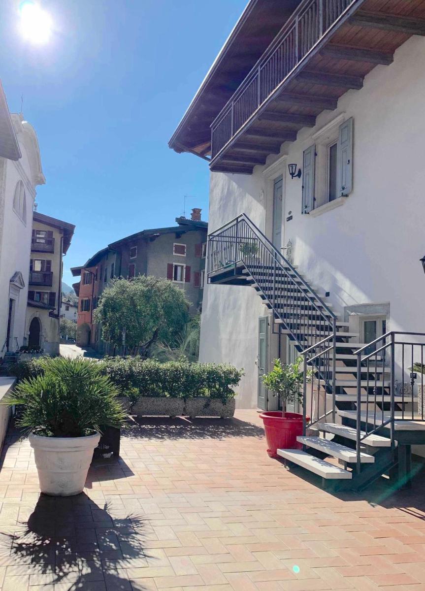 Golden Wind House, cozy and elegant in historic centre - Housity