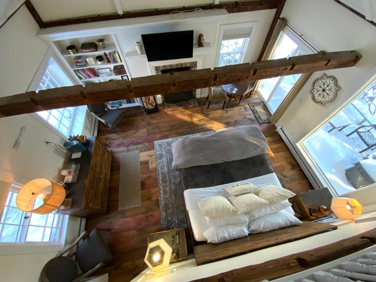 The Woodshed - Farm Road Estate - 3 mi to Mt Snow - Housity
