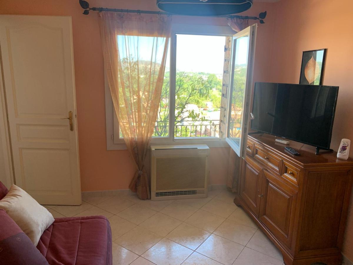 Bas de Villa avec vue dégagée - Housity