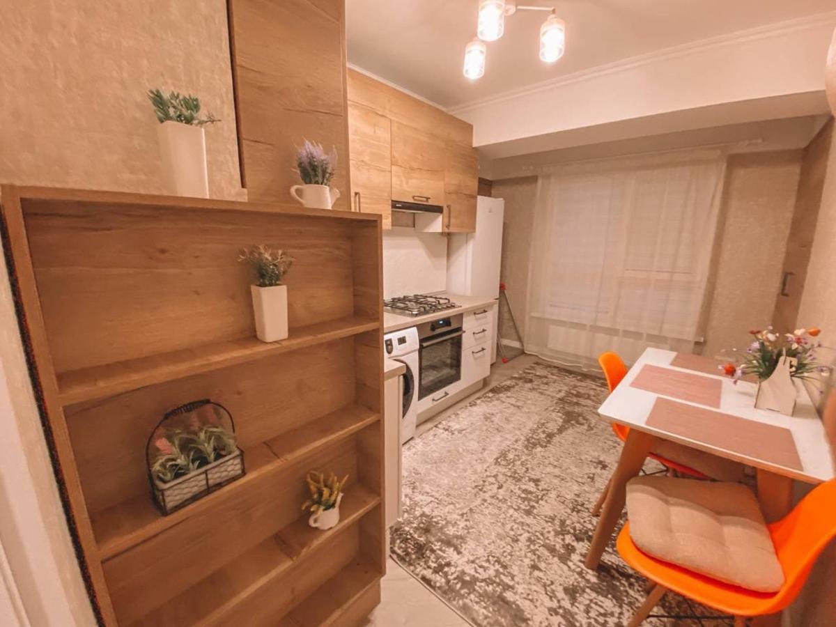 Suitetrails - Sweet Home Apartment