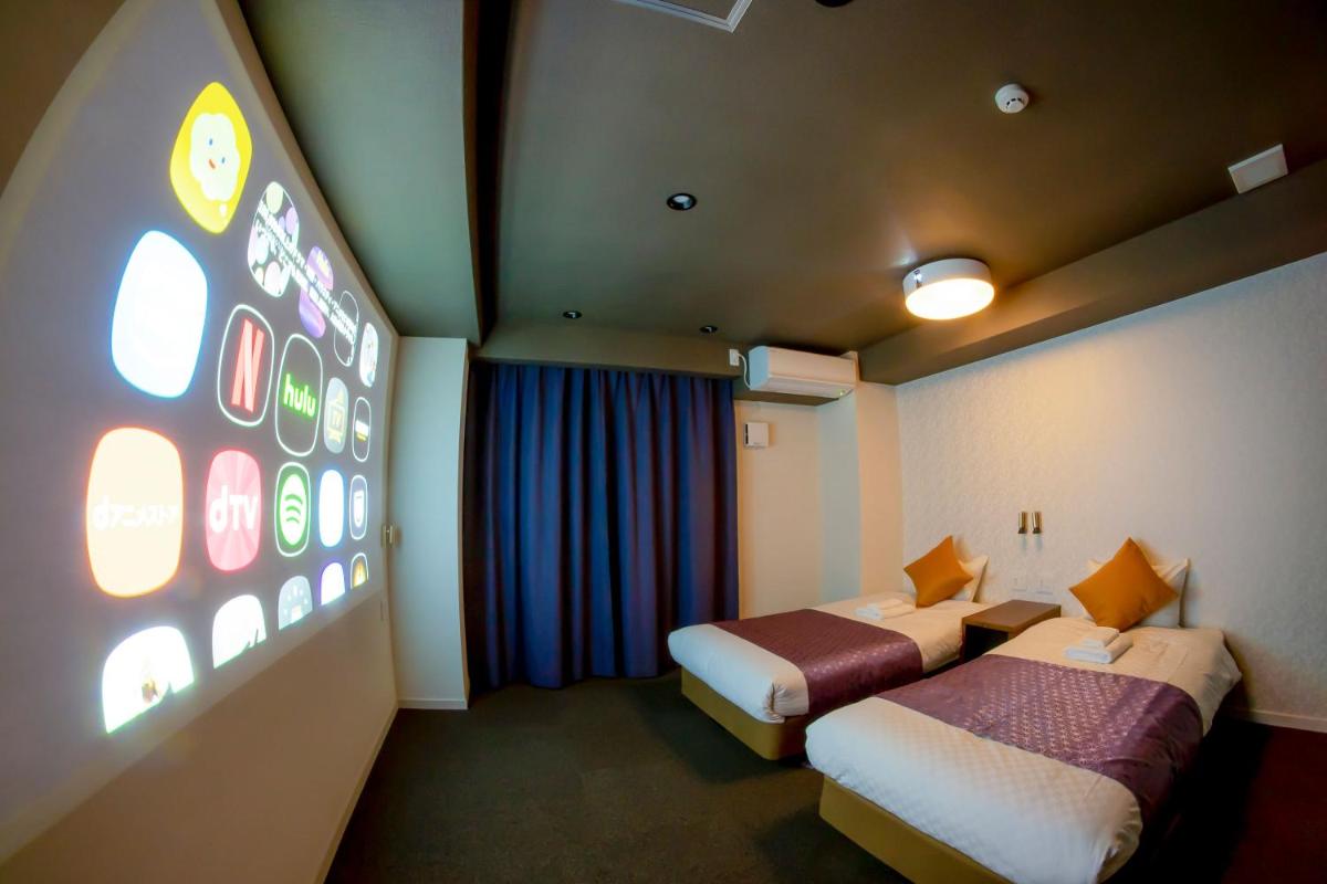 Hotel S-Presso West - Housity