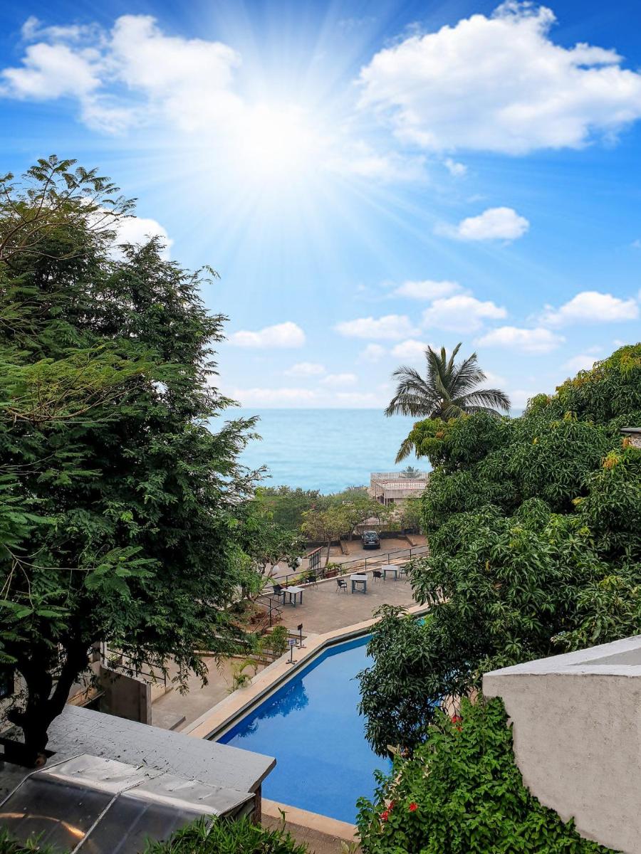 EKO STAY - Tropical Beach Apartments - Housity