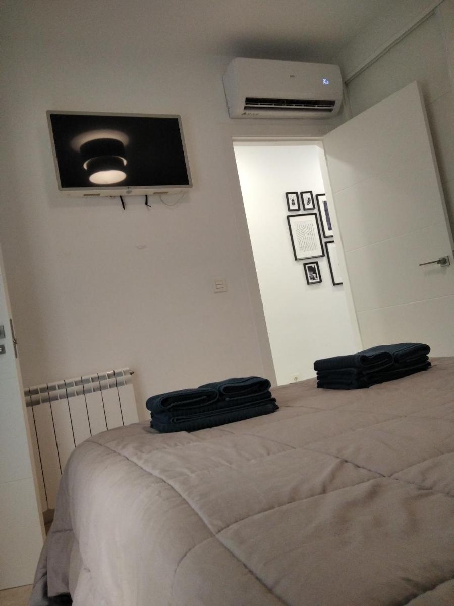 Apto la Venta-CON PARKING GRATIS - Housity
