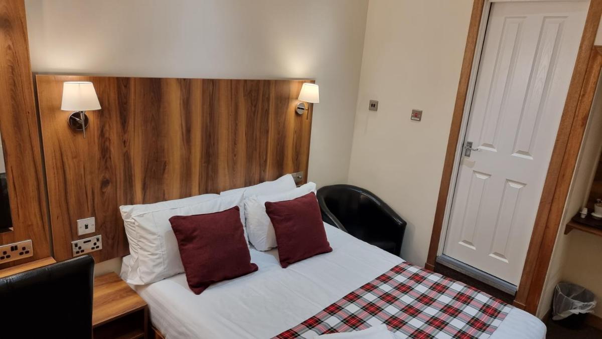 Suitetrails - Hampton Court Guesthouse - City Centre
