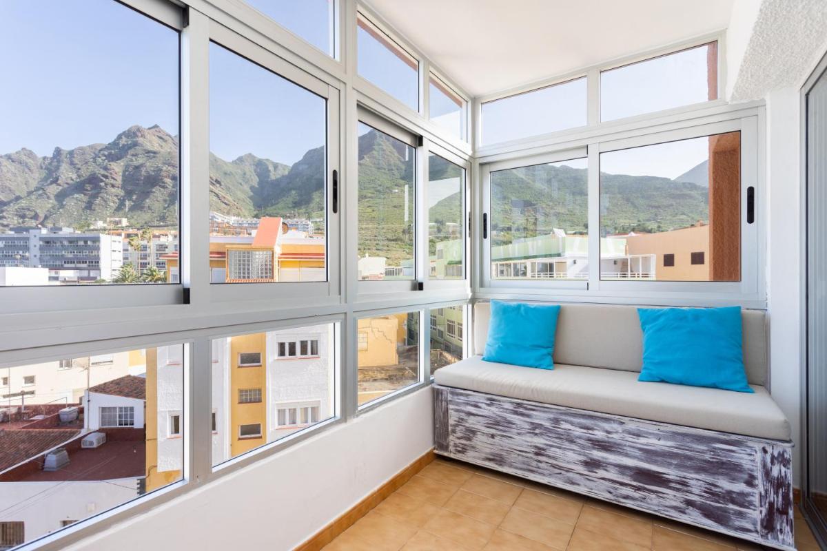 Live Bajamar Luna Balcony & Beach View - Housity