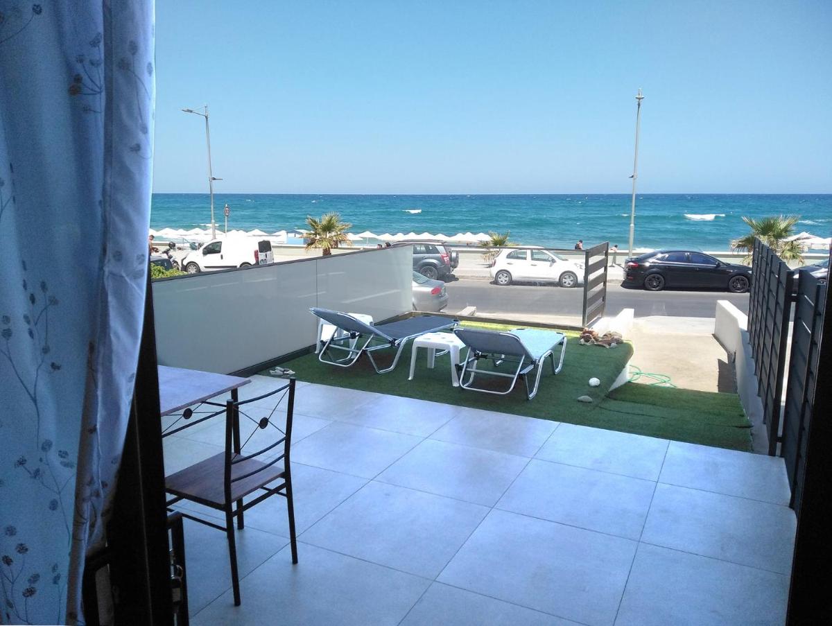 ONE - Beachfront Apartment - Housity