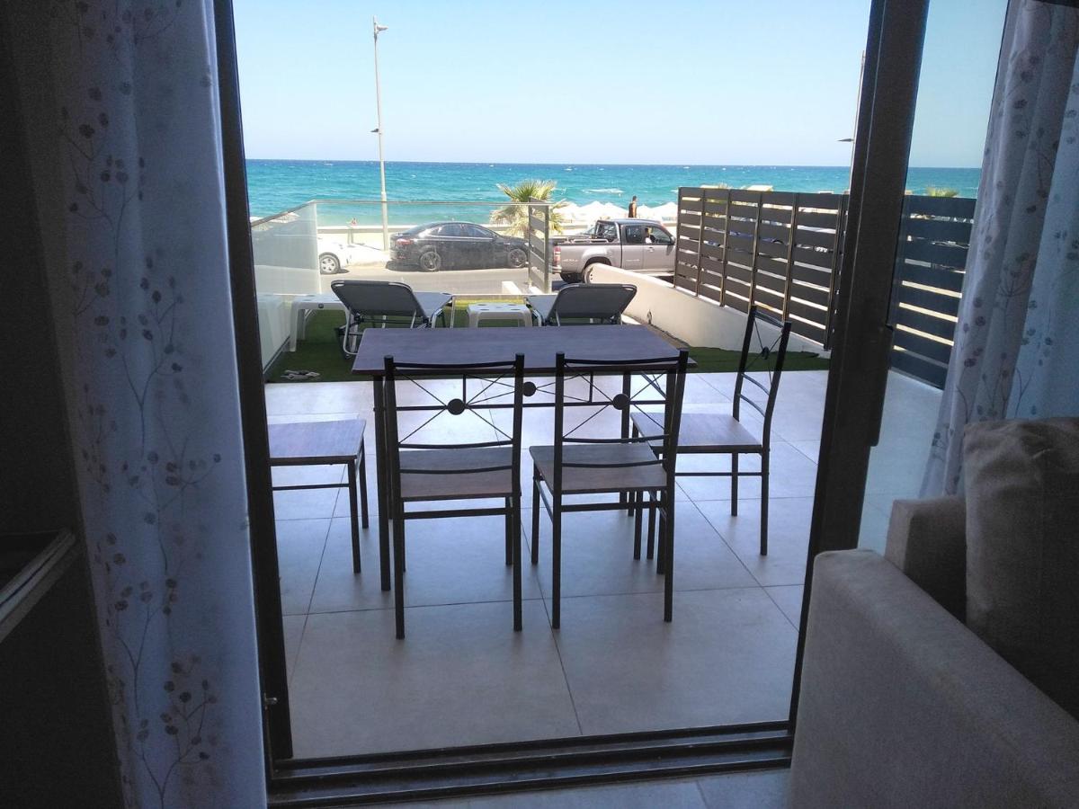 ONE - Beachfront Apartment - Housity