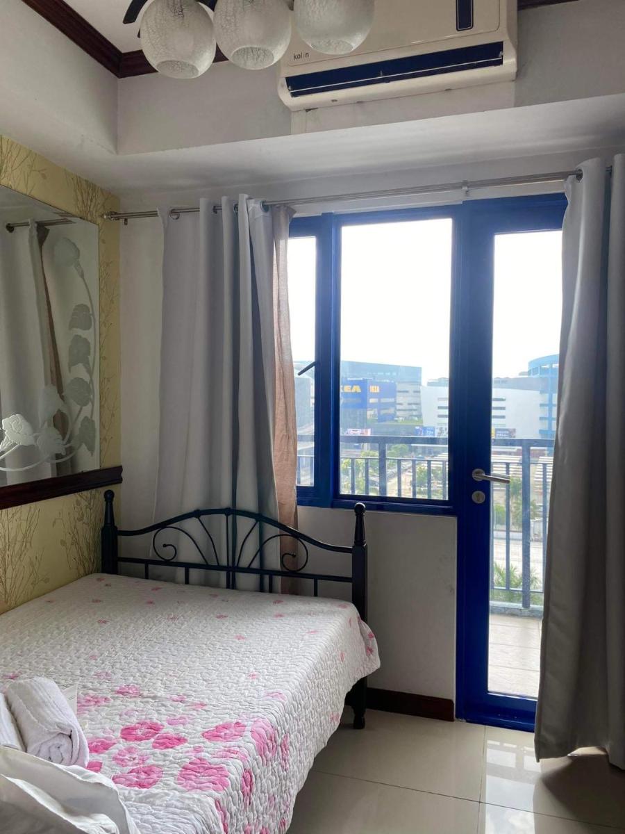 Juan's Place at Sea Residences - Housity