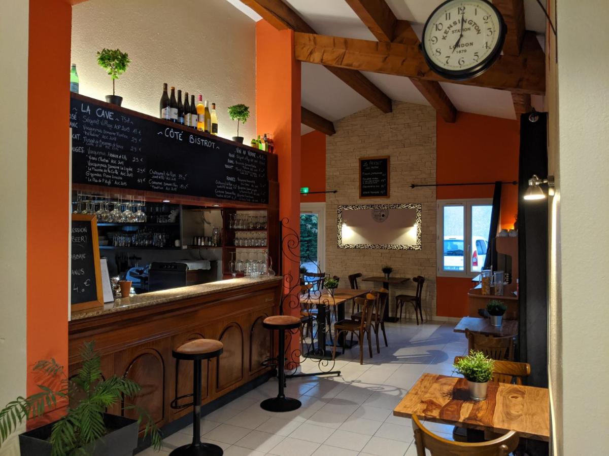 Hôtel Le Pradet - Housity