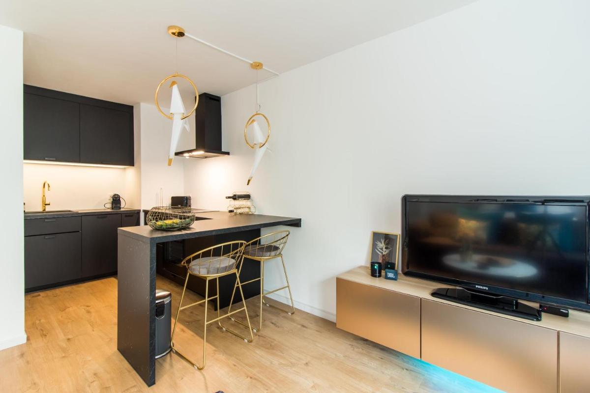 Modern apartment in popular Kwartier Latäng - Housity
