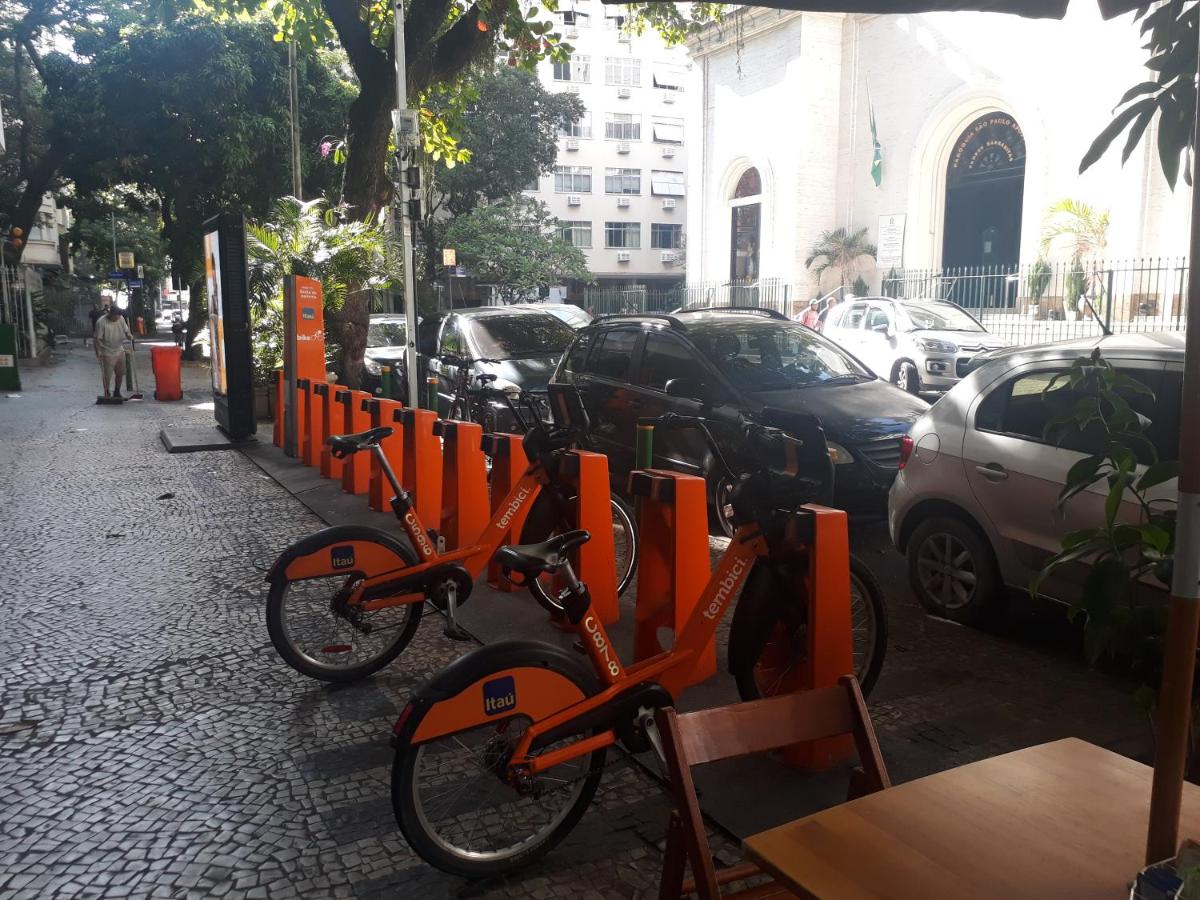 APARTAMENTO CONFORTÁVEL EM COPACABANA - Hizvo