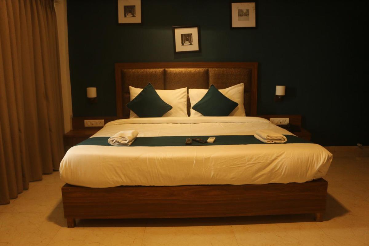 Hotel Palm Beach Pride - Housity