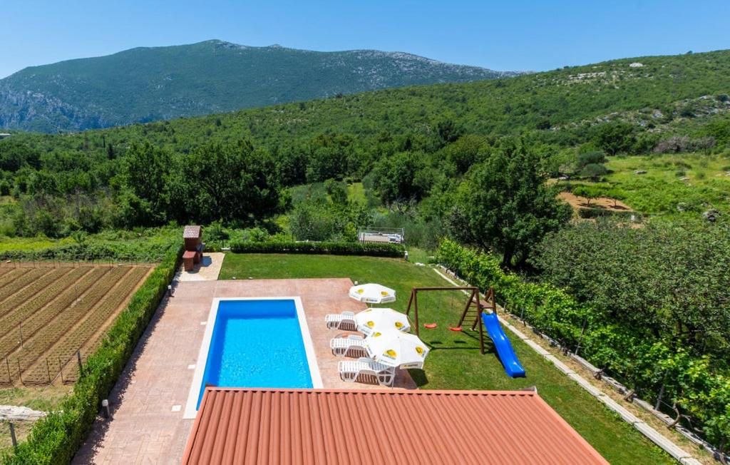 Apartment ALFI, Omiš - Ostrvica - Housity