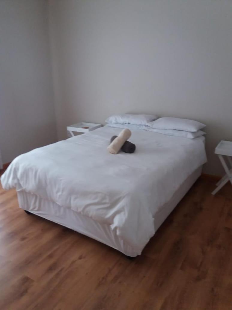 Pardone Crescent - Housity