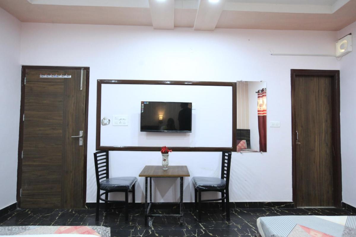 Hotel Syal Inn Amritsar - Housity