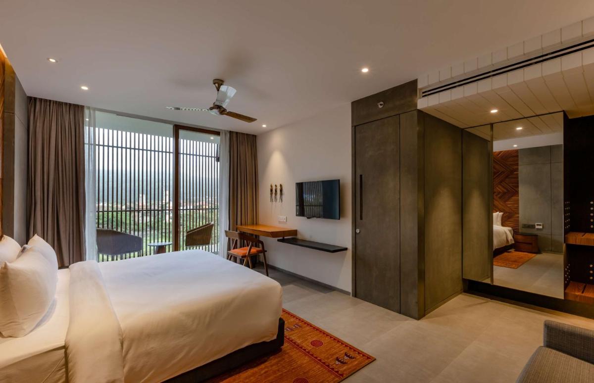 Radisson Resort and Spa Lonavala - Housity