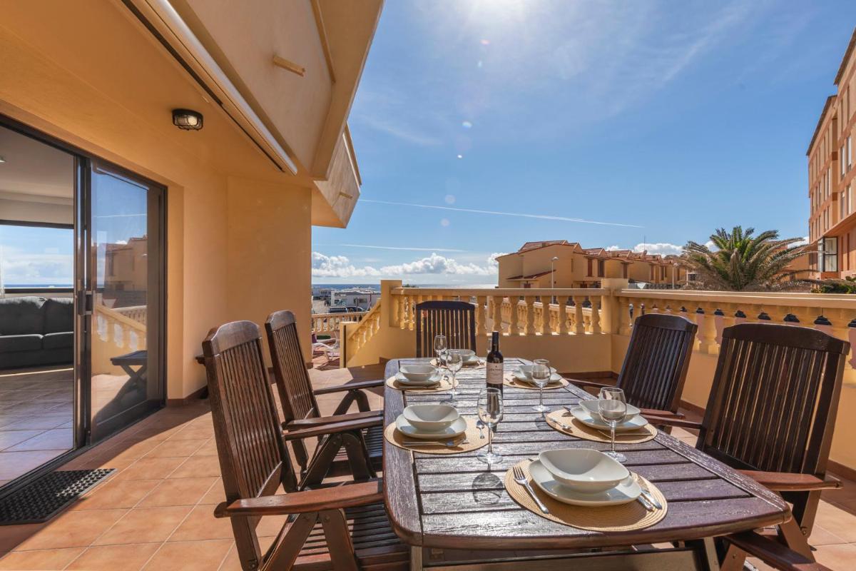 MEDANO4YOU Carmen's Beach House - Housity