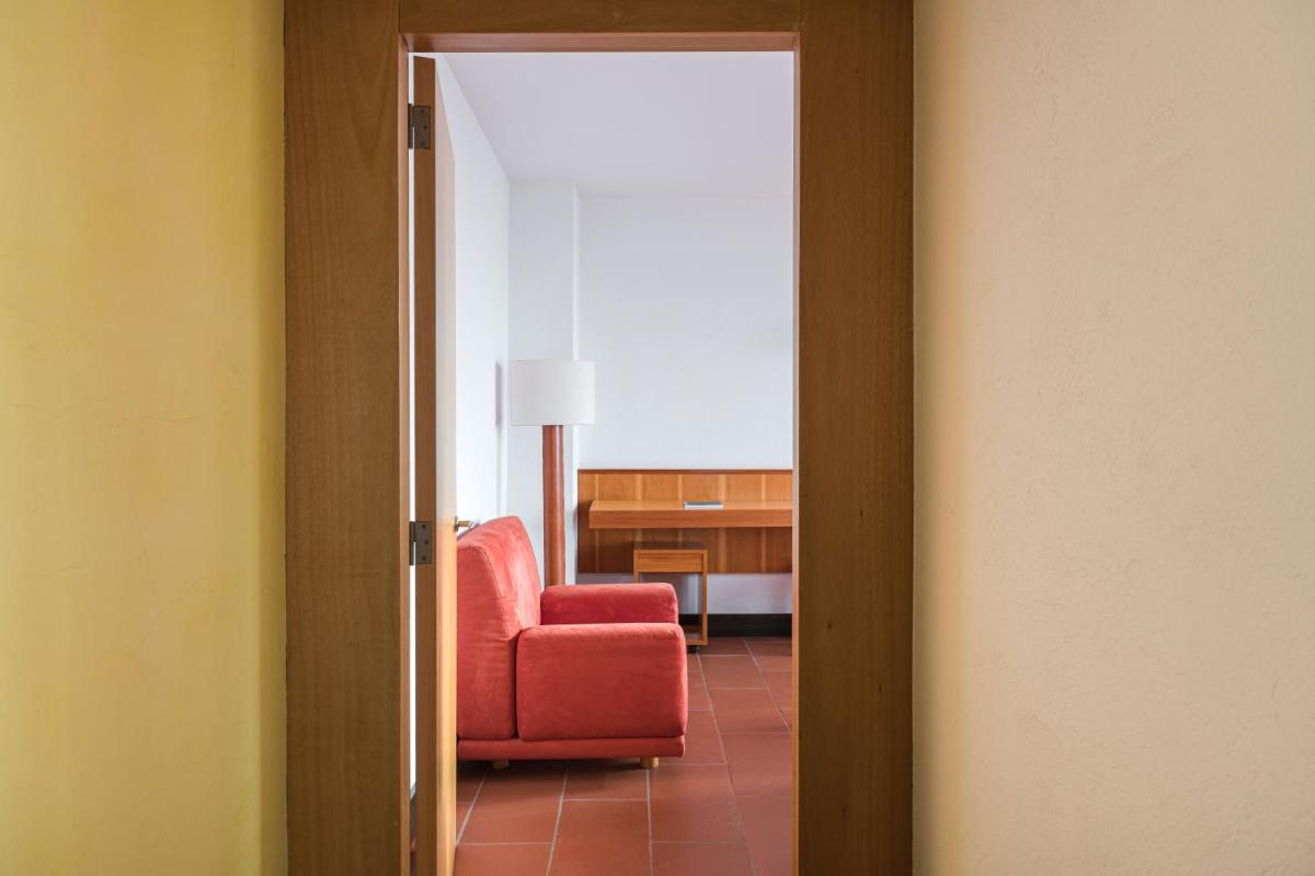 Zona de estar de Almadraba Park Hotel