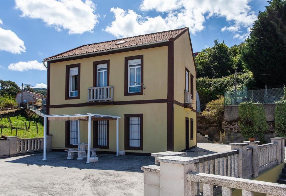 Vacation Home in Vigo High Floor - Housity