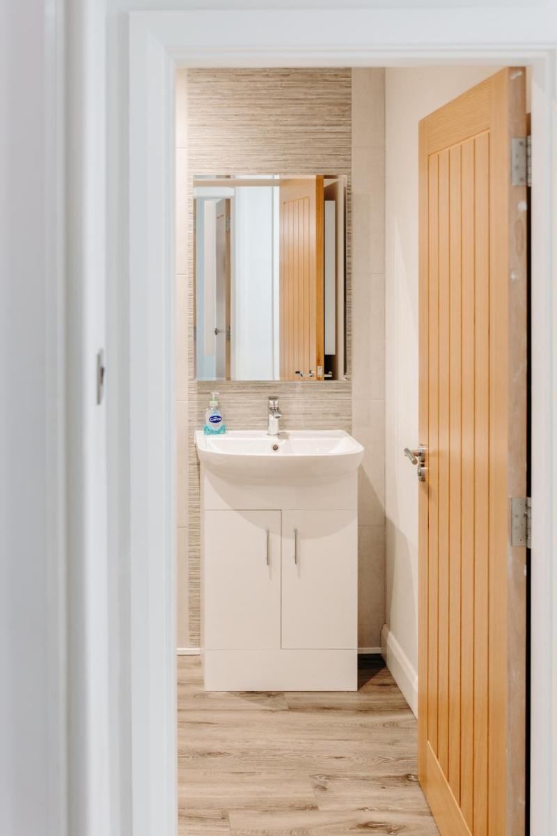 Mountain View Apartments - Housity