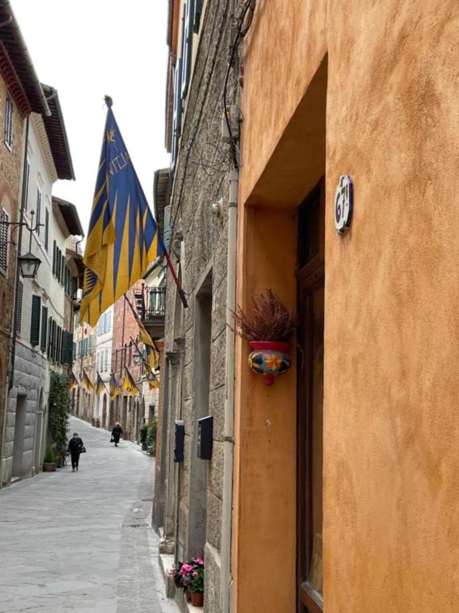 Suitetrails - 4 bedrooms house with wifi at Montalcino