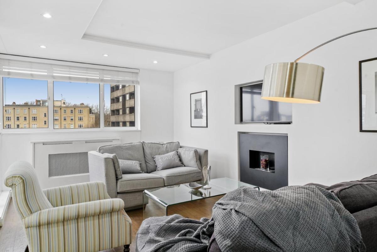 Chic Trendy One Bed Apt With Balcony - Housity