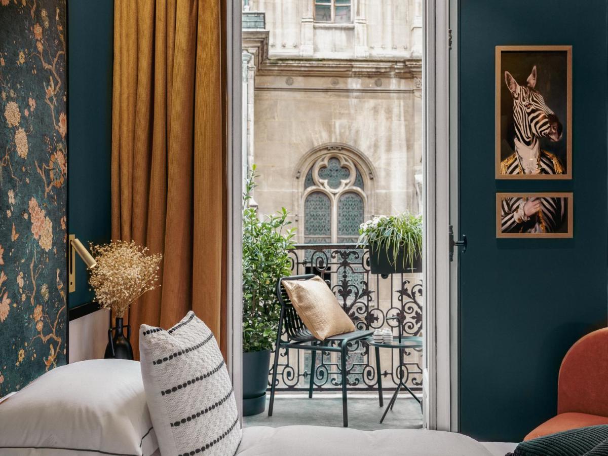 Coin salon dans l'établissement Dandy Hotel