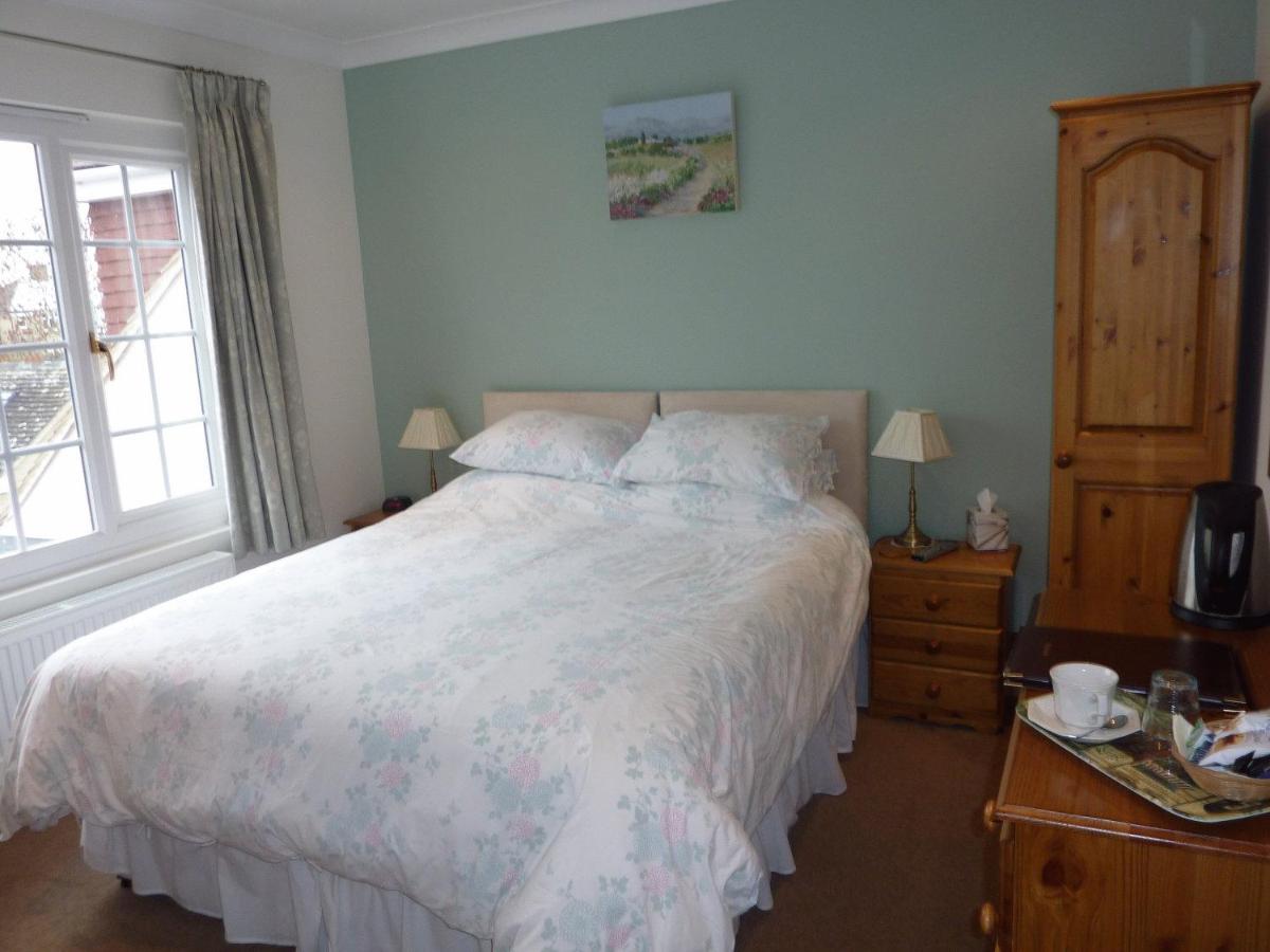 Leverton House - Housity