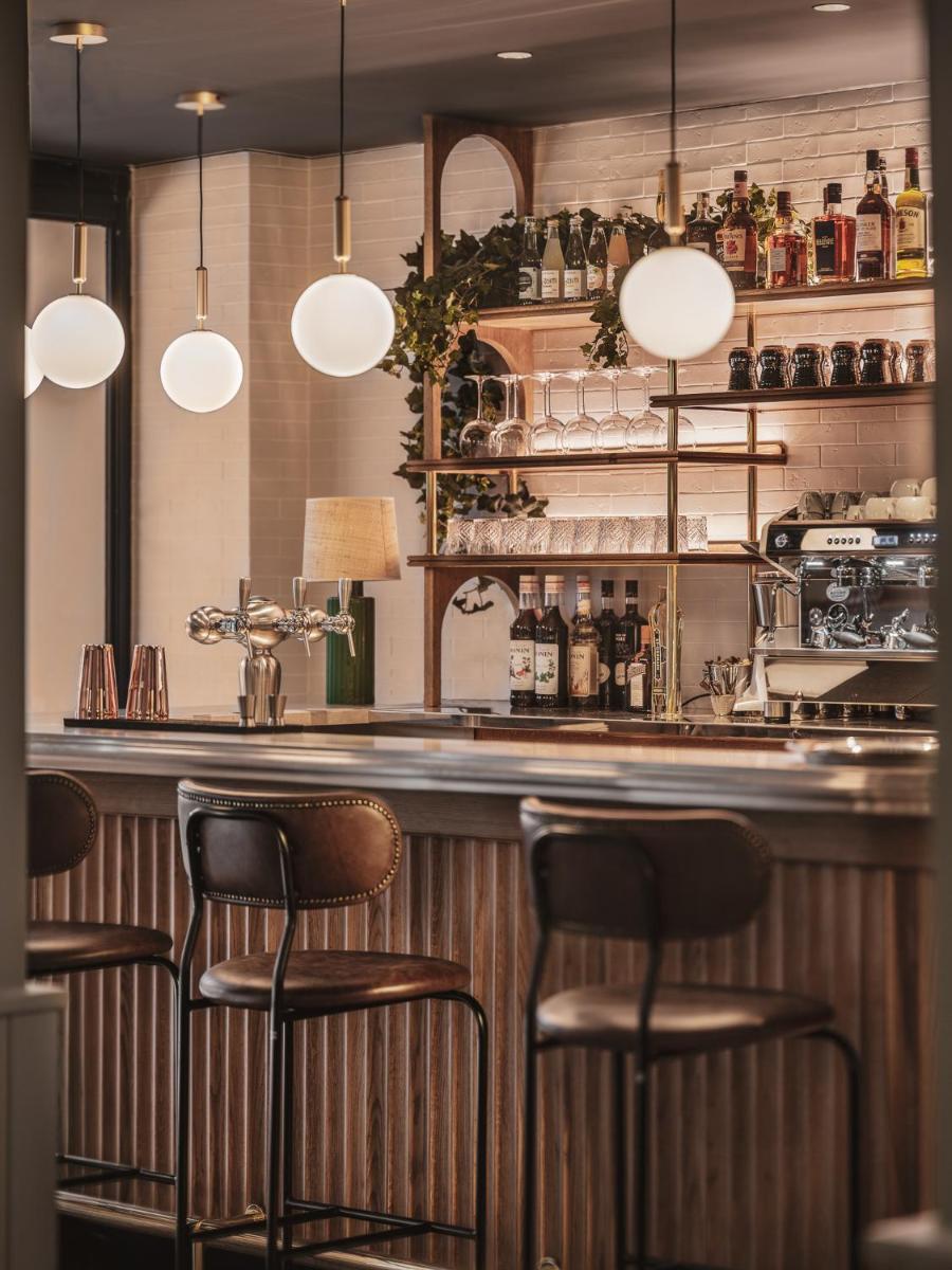 Boissons dans l'établissement Dandy Hotel