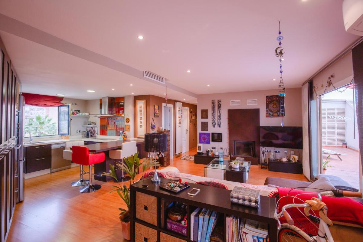 Luxury Atico Granada Coast - Housity