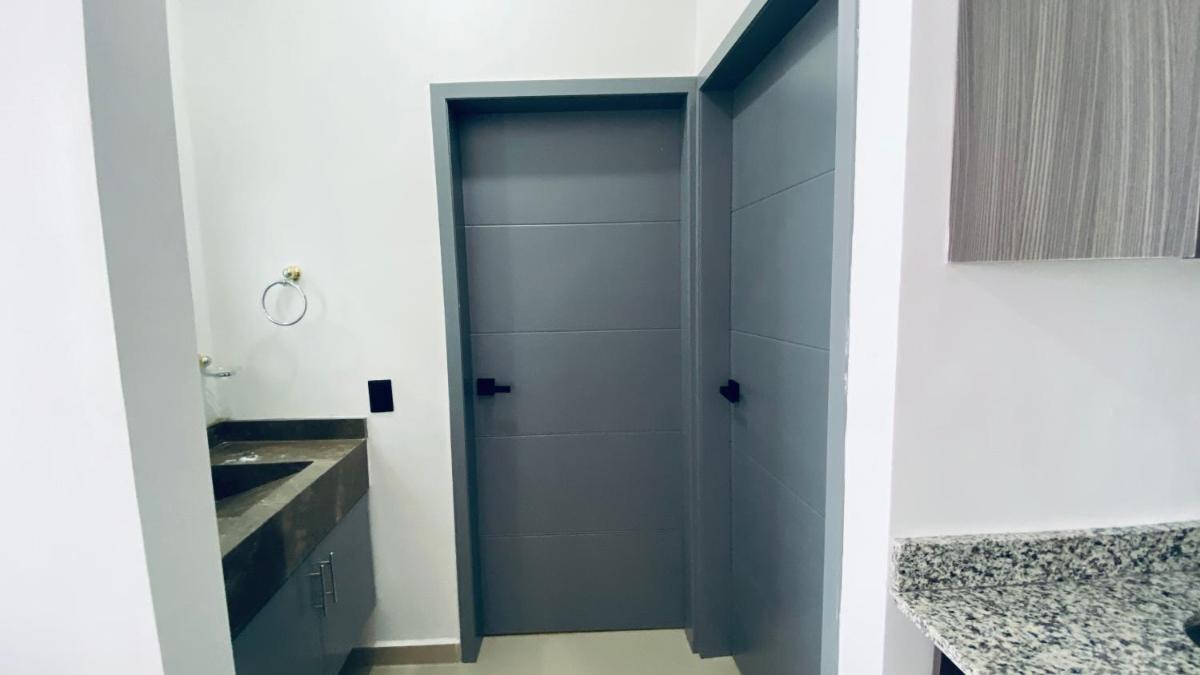Ataraxia 403 Lujoso depa cerca del malecón. - Housity